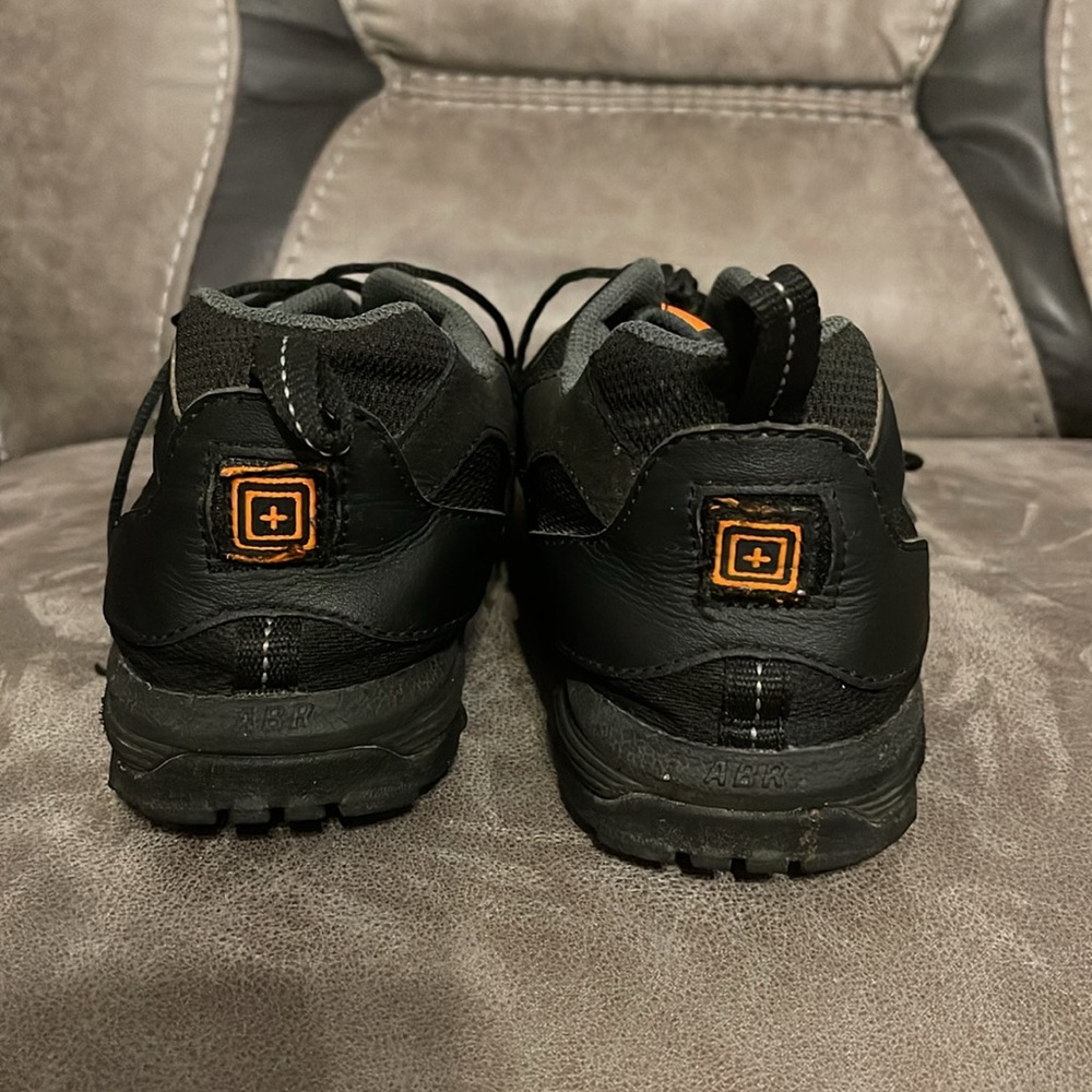5.11 Tactical Recon Trainers size 10.5 - Picture 3 of 9